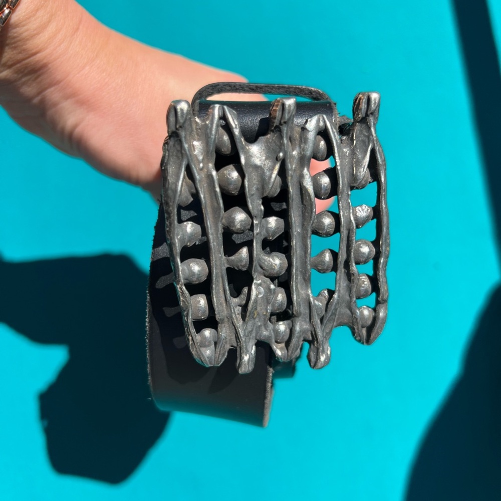 Unique Silver and Black Belt